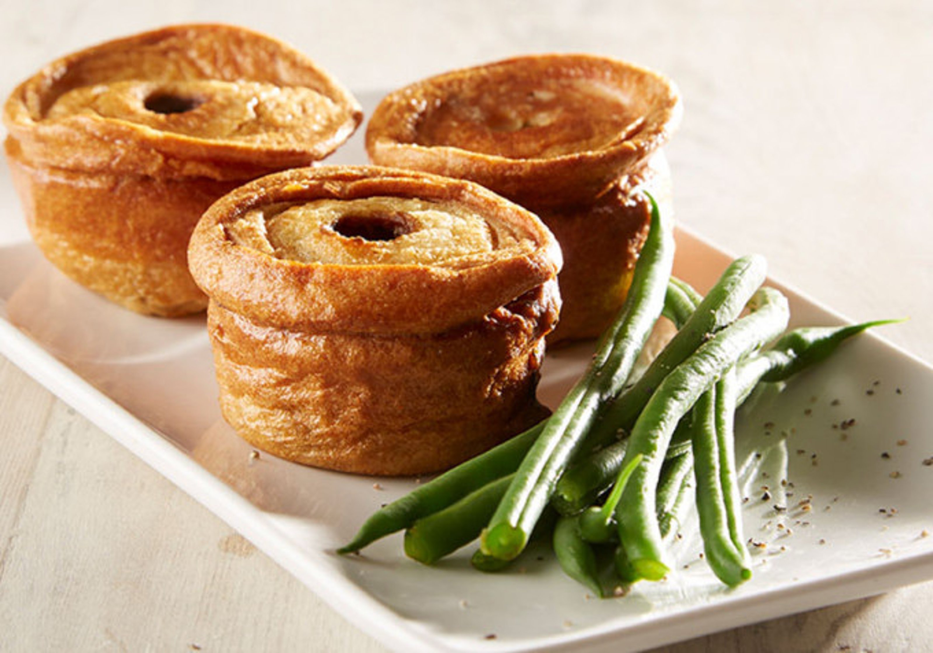 yorkshire-pudding-pies_680x476.jpg