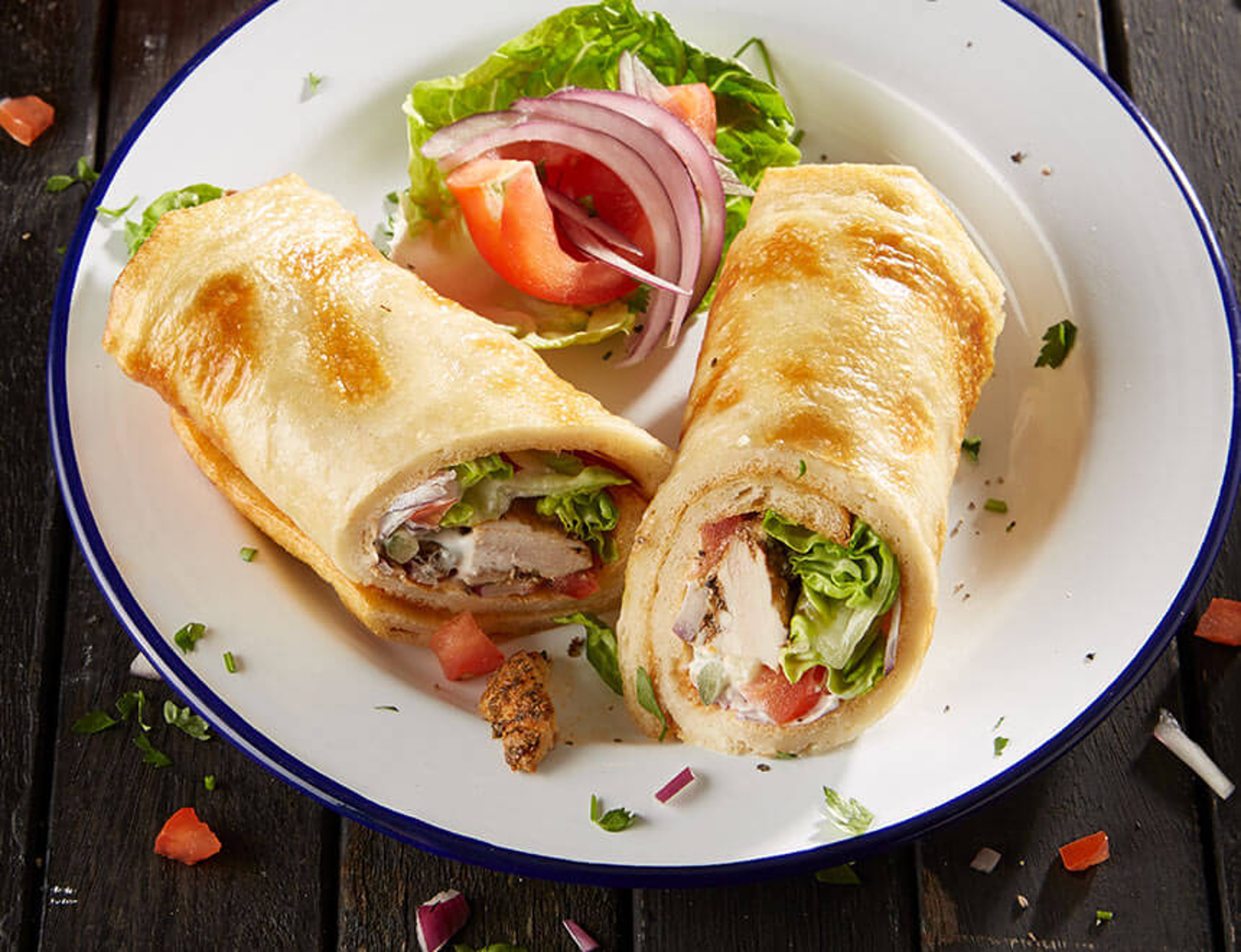 chicken-gyros-in-yorkshire-pudding-bases.jpg